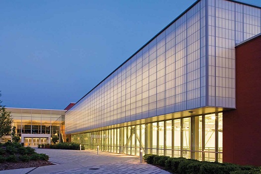 Adelphi University
艾德菲大學