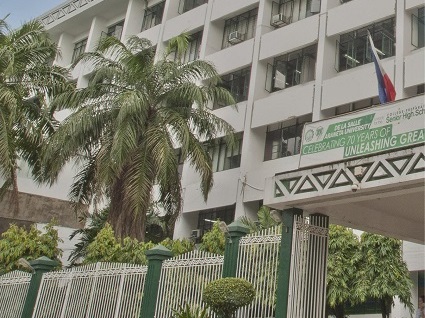 Lasallian Language Center
德拉薩大學附屬語言中心